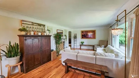 347 Ruff, Monroe, MI 48162 photo 4