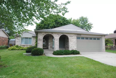 5959 Runnymeade, Canton, MI 48187