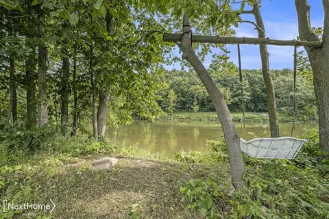 9392 Dodge, Montrose, MI 48457