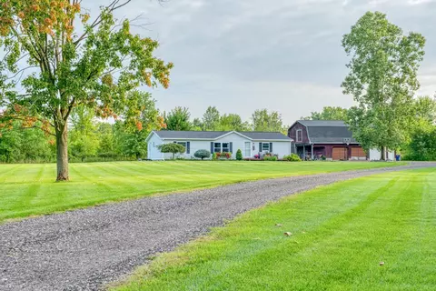 902 E Mcarthur, Corunna, MI 48817