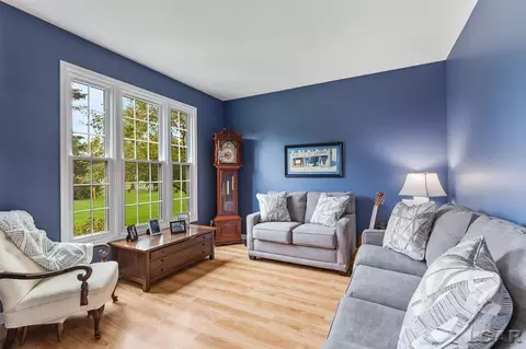 1720 Williamsburg, Adrian, MI 49221 photo 14