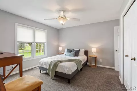 1720 Williamsburg, Adrian, MI 49221 photo 25