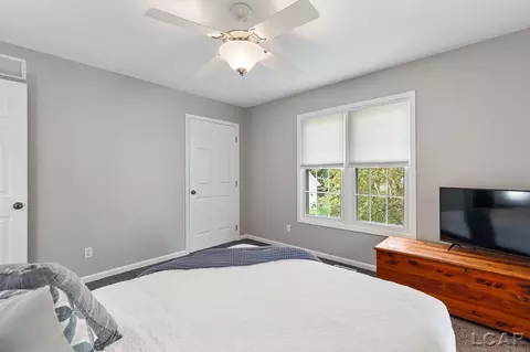 1720 Williamsburg, Adrian, MI 49221 photo 22