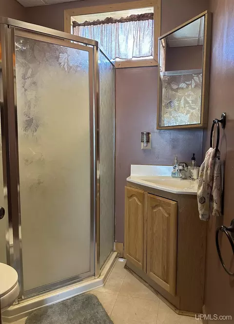 217 N 19th, Escanaba, MI 49829 photo 10