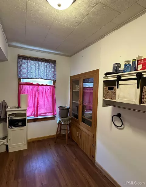 217 N 19th, Escanaba, MI 49829 photo 18