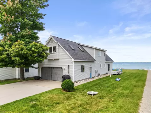 323 Kimberly, Prudenville, MI 48651