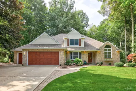 685 Maple Crst, Frankenmuth, MI 48734