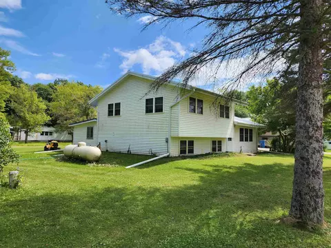 1456 Sheldon, Alger, MI 48610 photo 2