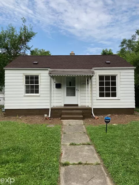 17404 Salem, Detroit, MI 48219