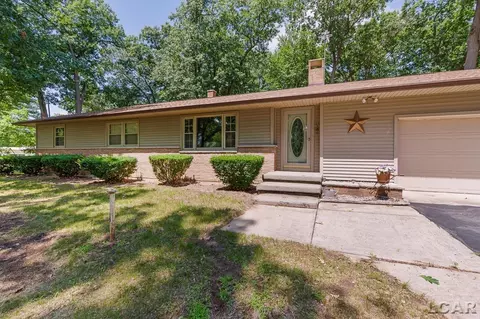2922 E Carleton, Adrian, MI 49221 photo 31