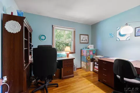 2922 E Carleton, Adrian, MI 49221 photo 23