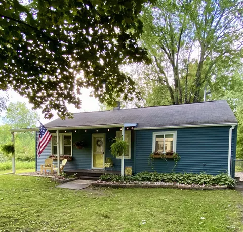 1832 Filmore, Essexville, MI 48732