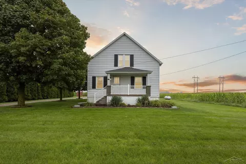 201 E Nebobish, Essexville, MI 48732