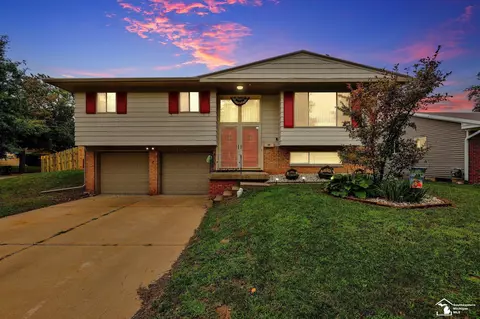 3201 Hepfer, Lansing, MI 48911