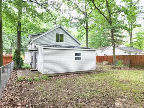 516 Ithaca, Harrison, MI 48625 photo 6