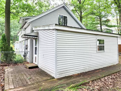 516 Ithaca, Harrison, MI 48625 photo 5