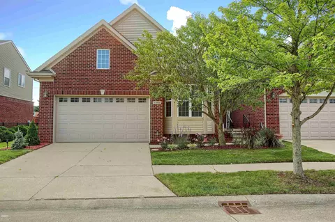 41302 Altissimo, Clinton Township, MI 48038