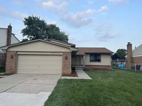 36726 La Marra, Sterling Heights, MI 48310