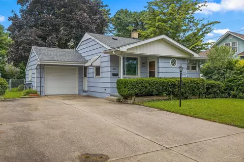 2807 Court, Saginaw, MI 48602