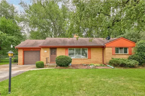 4752 Strathmoor, Saginaw, MI 48601