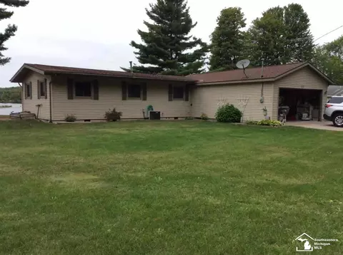 713 Peace Hvn, Gladwin, MI 48624