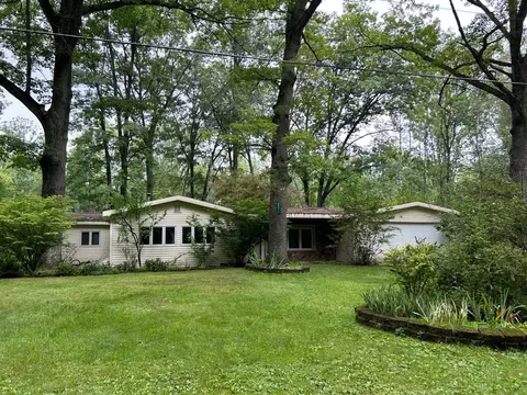 4071 E Monroe, Harrison, MI 48625