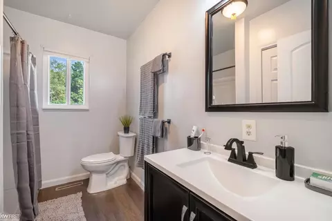1392 Charles, Flint, MI 48505 photo 22