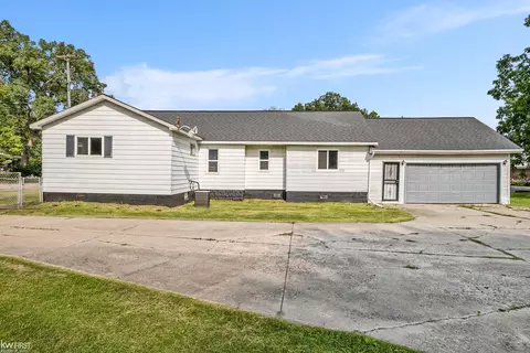 1392 Charles, Flint, MI 48505 photo 25