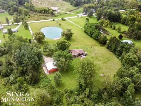 6868 Frith, Saint Clair, MI 48079 photo 3