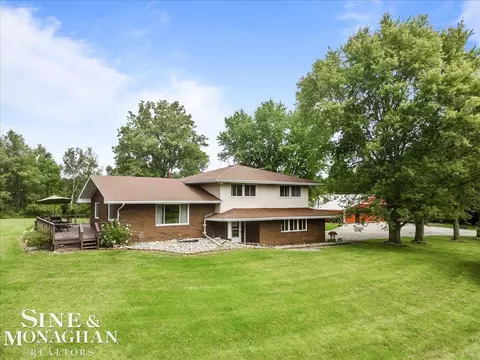 6868 Frith, Saint Clair, MI 48079 photo 4