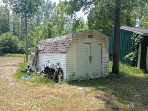 295 W Youngs, Gladwin, MI 48624 photo 33