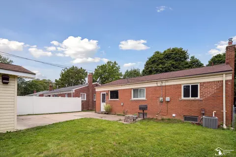 22217 Haskell, Taylor, MI 48180 photo 36