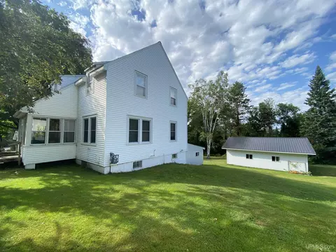 8212 E Alice, Ramsay, MI 49959 photo 4
