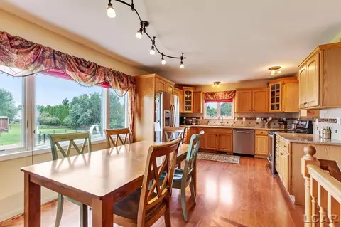 226 Joy, Adrian, MI 49221 photo 11