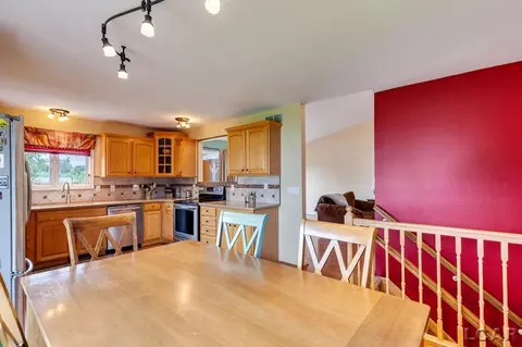 226 Joy, Adrian, MI 49221 photo 12
