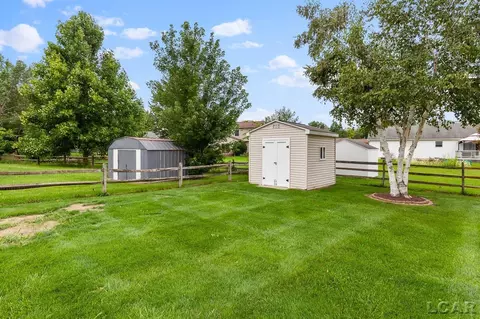 226 Joy, Adrian, MI 49221 photo 46