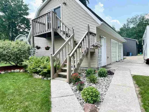 3922 Pinelands Pt, Gladwin, MI 48624 photo 37