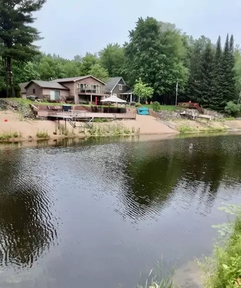 3922 Pinelands Pt, Gladwin, MI 48624 photo 3