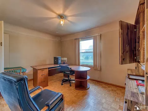330 Albert, Carleton, MI 48117 photo 38