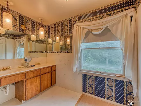 330 Albert, Carleton, MI 48117 photo 36
