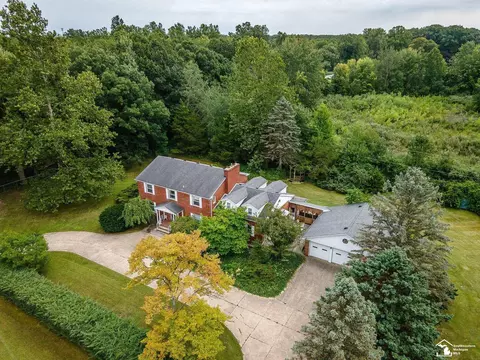 330 Albert, Carleton, MI 48117 photo 55
