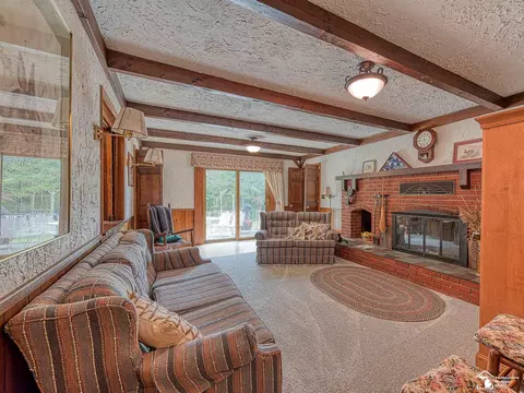 330 Albert, Carleton, MI 48117 photo 22