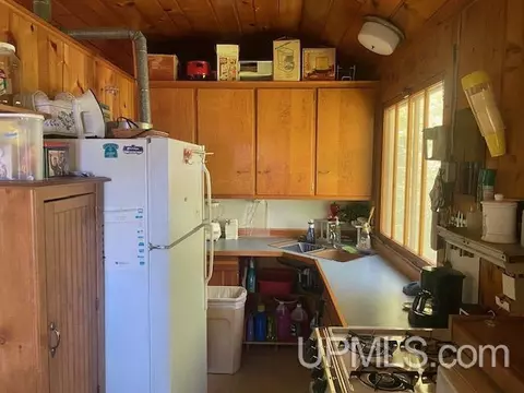 13404 M26, Mohawk, MI 49950 photo 18