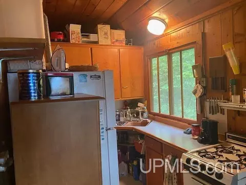 13404 M26, Mohawk, MI 49950 photo 11