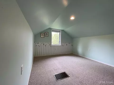 726 East Riv, L'anse, MI 49946 photo 26