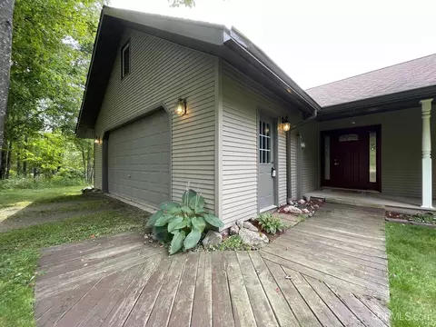 726 East Riv, L'anse, MI 49946 photo 52