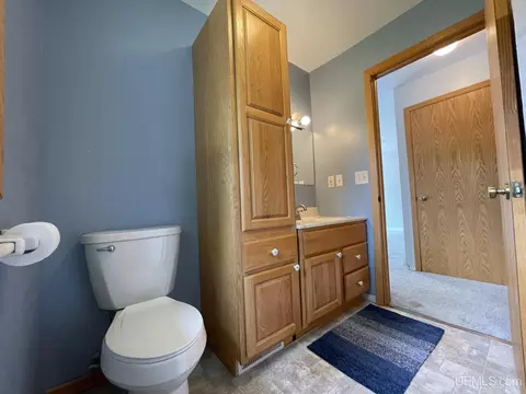 726 East Riv, L'anse, MI 49946 photo 21