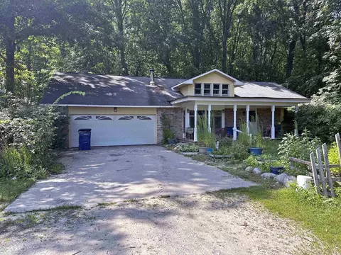 3724 S Fordney, Hemlock, MI 48626