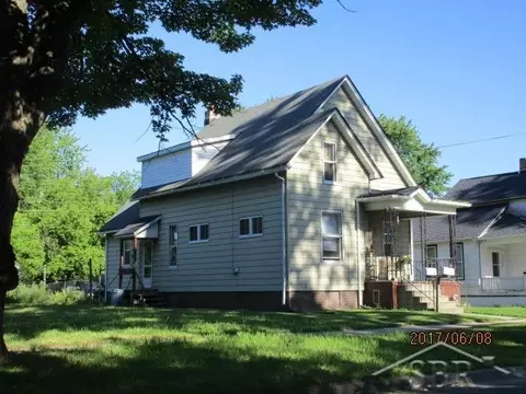 1915 Hanchett, Saginaw, MI 48602