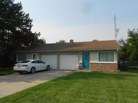 1868 Alcott, Saginaw, MI 48604